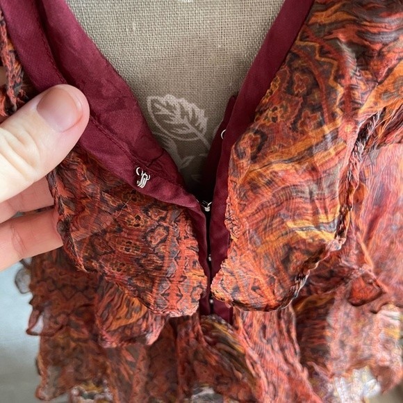 Elizabeth and James Silk Tiered Ruffle Front Sleeveless Top - Picture 9 of 12